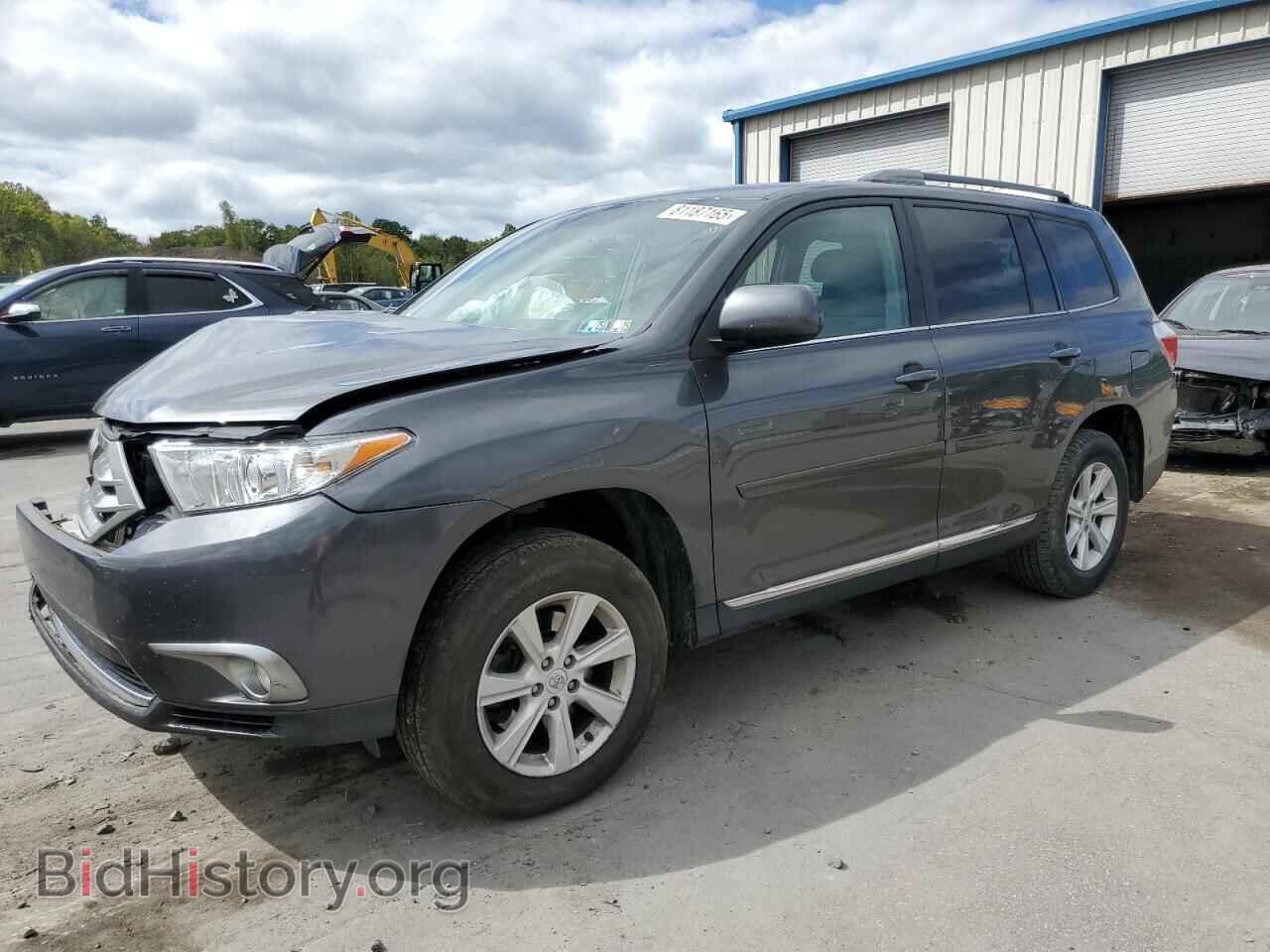 Фотография 5TDBK3EH8DS214160 - TOYOTA HIGHLANDER 2013