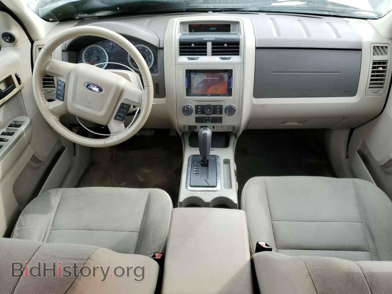 2011 FORD ESCAPE - VIN: 1FMCU0D77BKA47005 - Фото 8