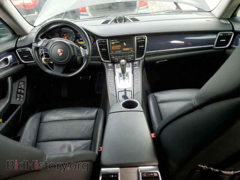 2011 Porsche PANAMERA (VIN WP0AA2A73BL011181) — фото 8 из 12