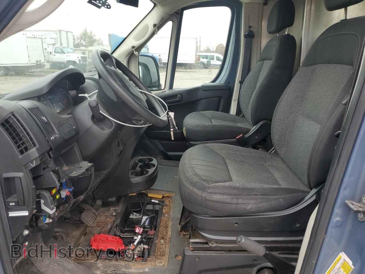2019 RAM All Models - VIN: 3C6URVJG9KE551397 - Photo 7