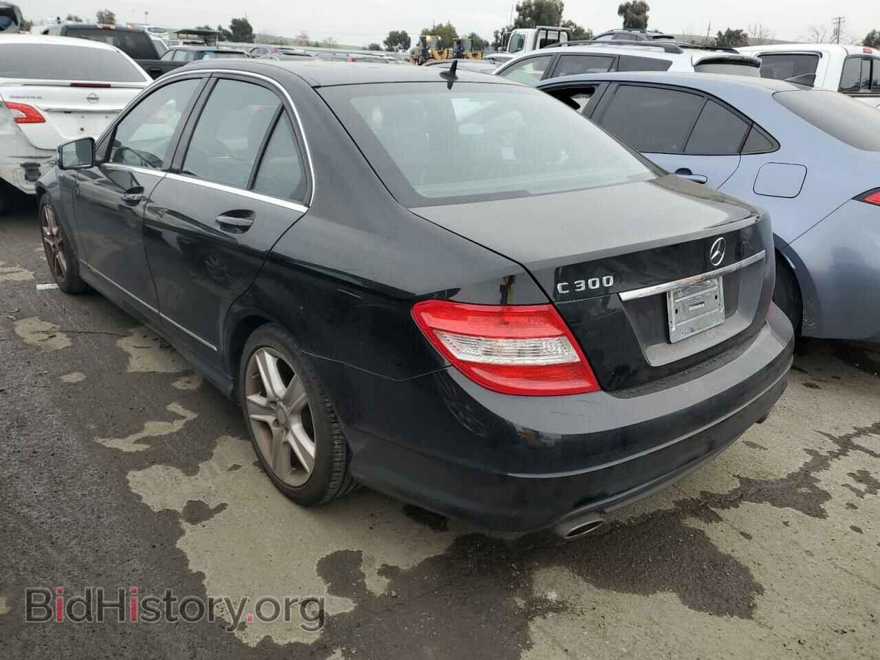 2010 MERCEDES-BENZ C-CLASS - VIN: WDDGF5EB5AR111814 - Фото 2