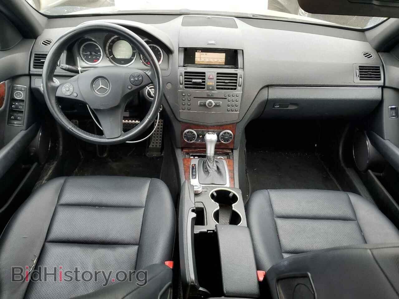 2010 MERCEDES-BENZ C-CLASS - VIN: WDDGF5EB5AR111814 - Фото 8