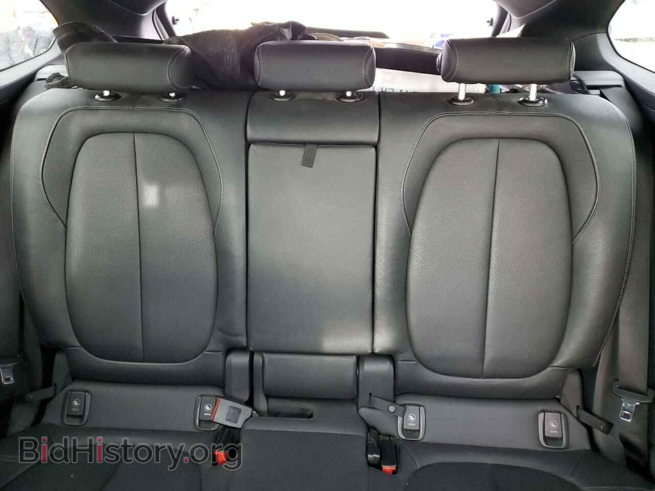 2017 BMW X1 - VIN: WBXHT3C31H5F76928 - Фото 10
