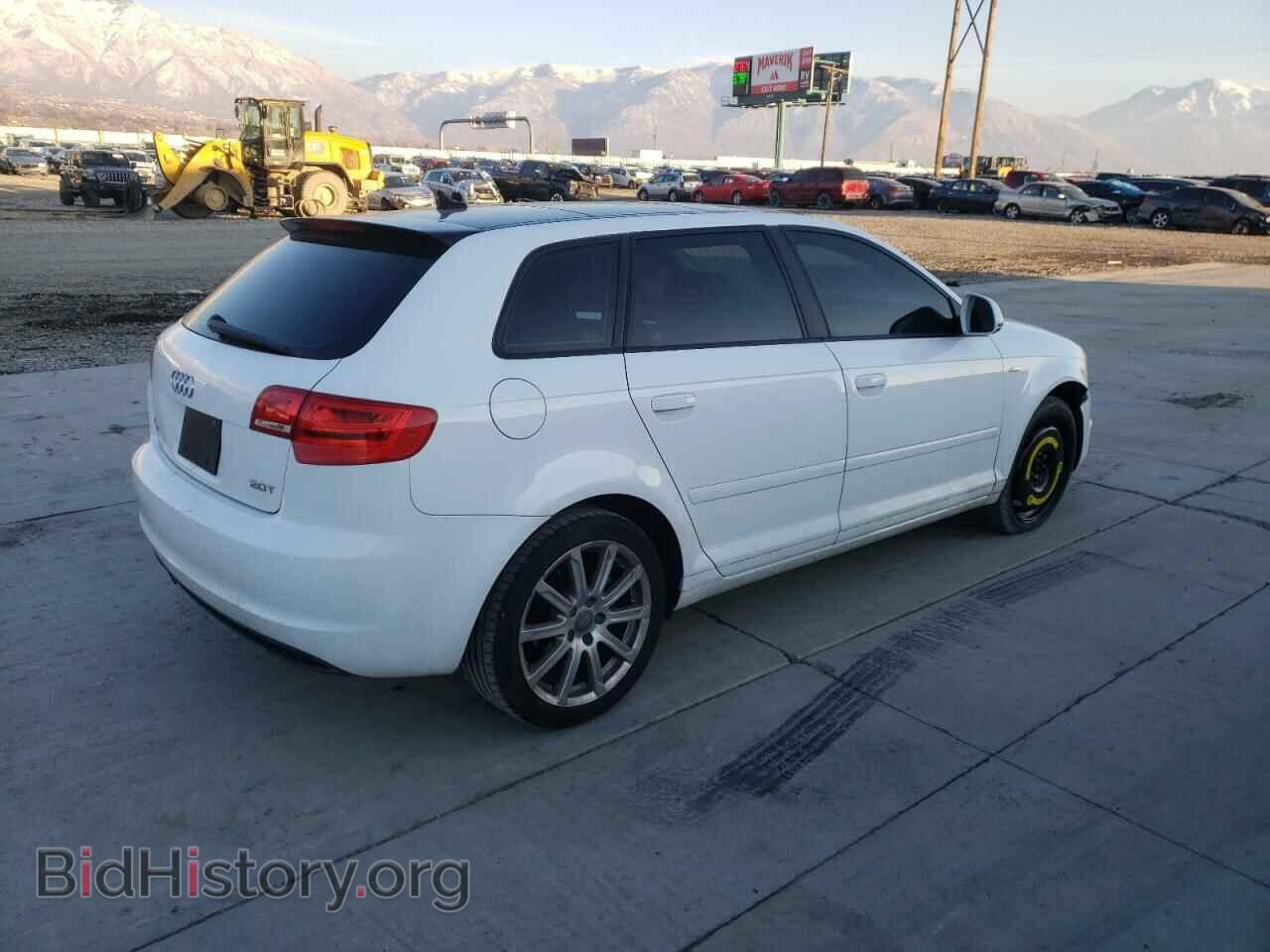 2010 AUDI A3 - VIN: WAUKEAFM4AA130351 - Фото 3