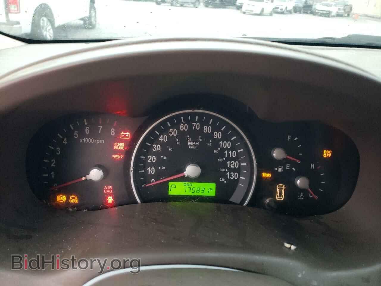 2006 KIA All Models - VIN: KNDMB233366018690 - Фото 9