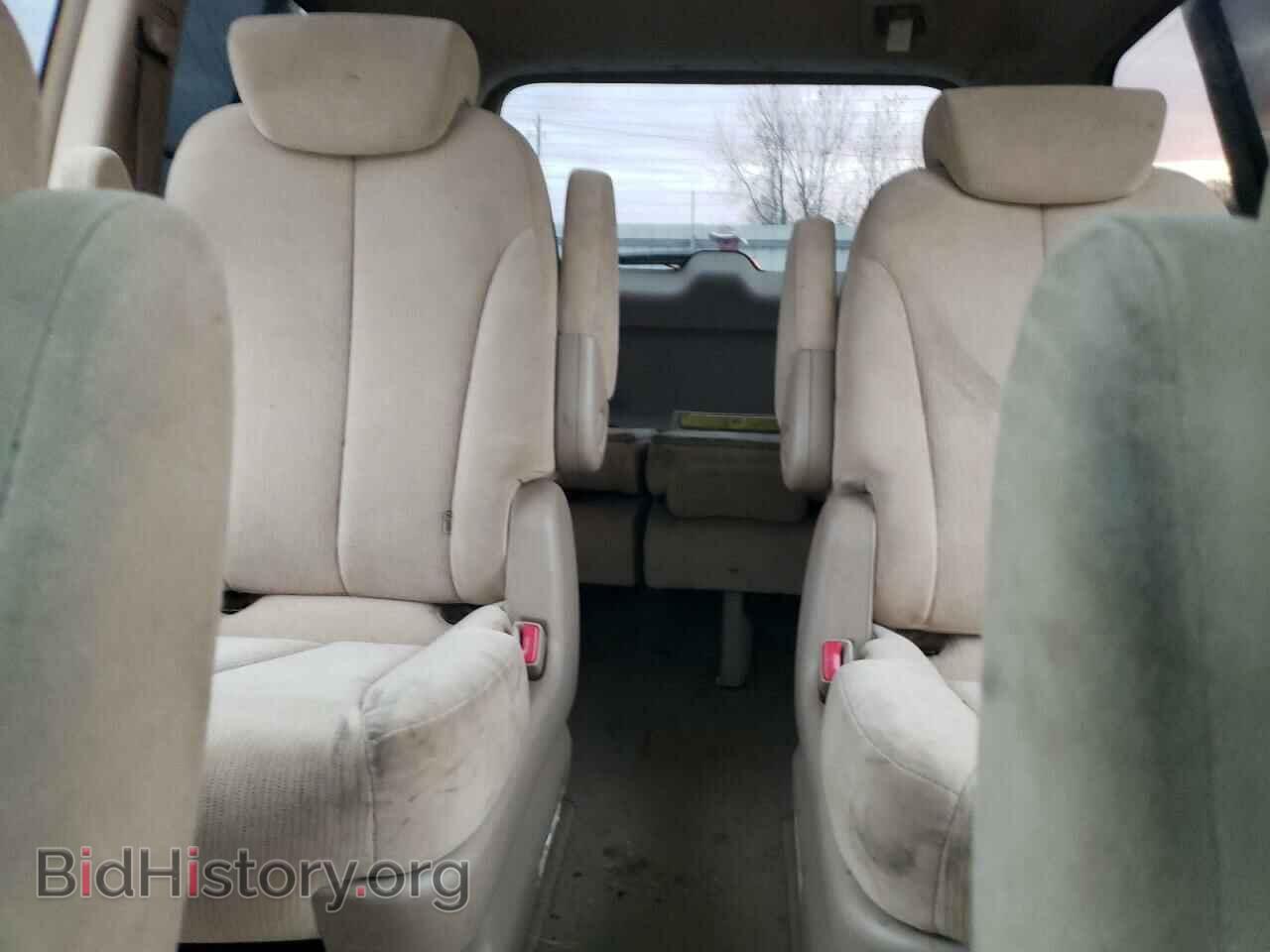 2006 KIA All Models - VIN: KNDMB233366018690 - Фото 10