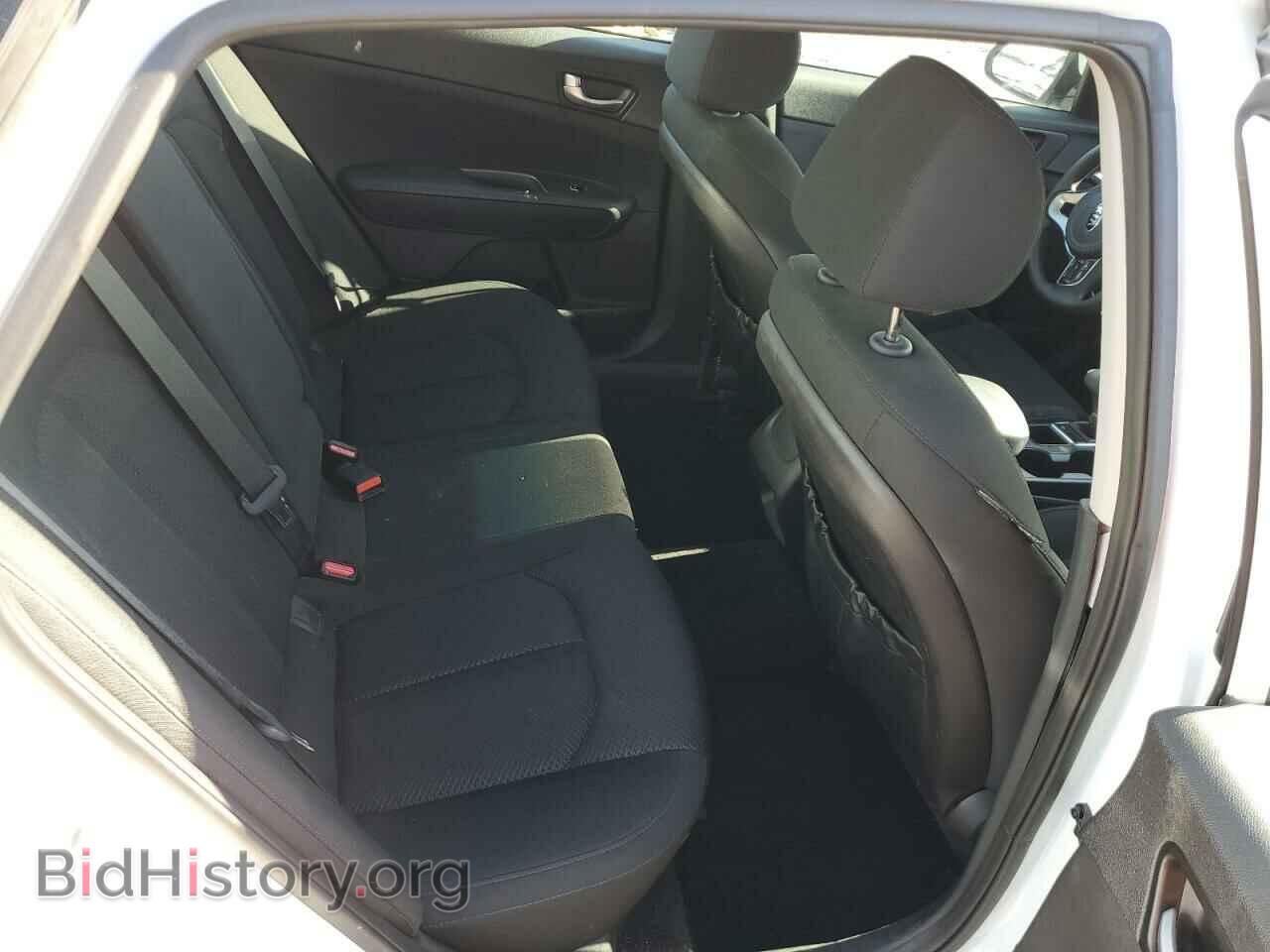 2016 KIA OPTIMA - VIN: 5XXGT4L37GG038336 - Фото 10
