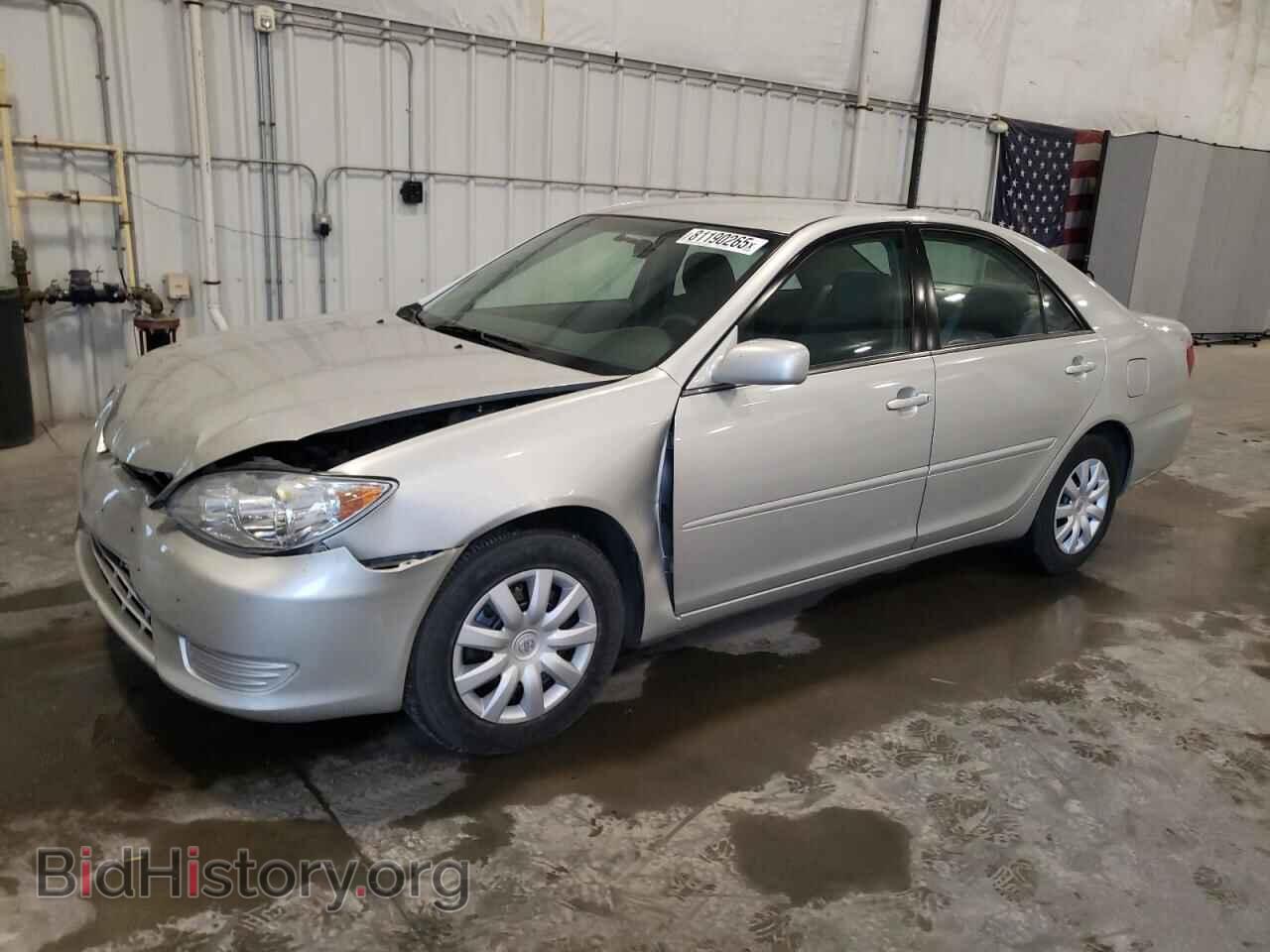 Photo 4T1BE32K75U946599 - TOYOTA CAMRY 2005