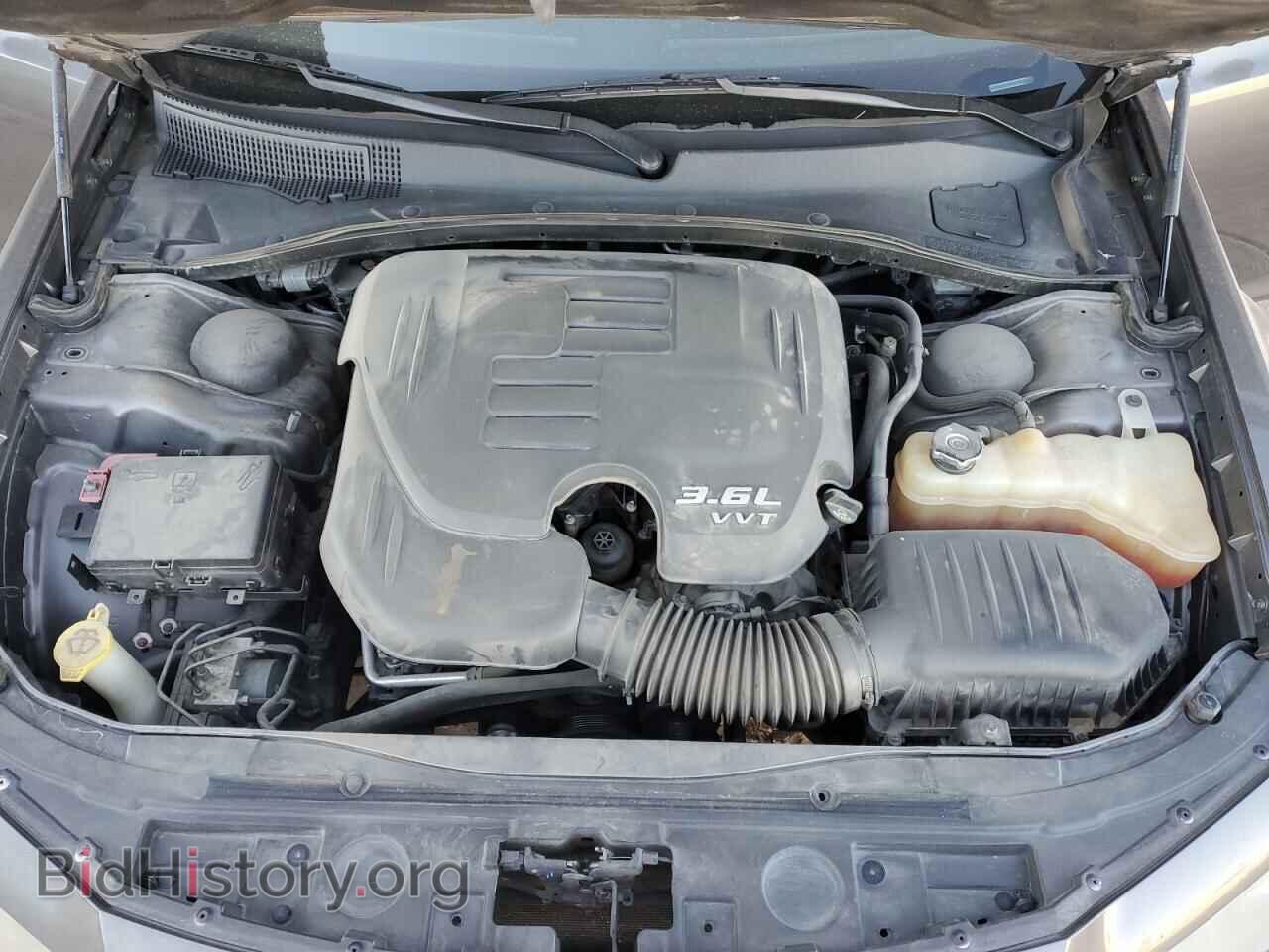 2016 CHRYSLER 300 - VIN: 2C3CCABG0GH349030 - Фото 11