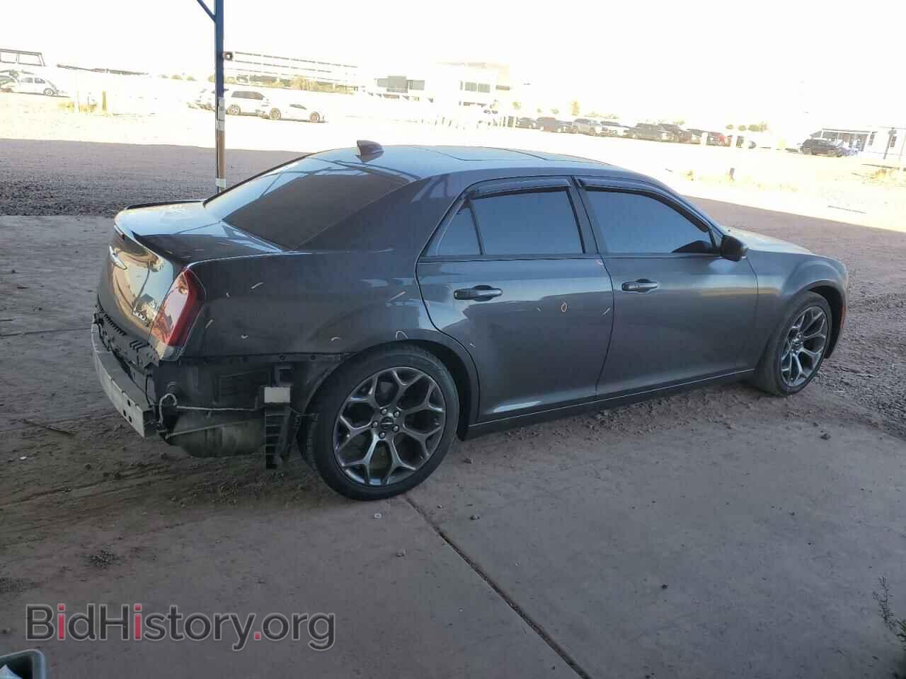 2016 CHRYSLER 300 - VIN: 2C3CCABG0GH349030 - Фото 3