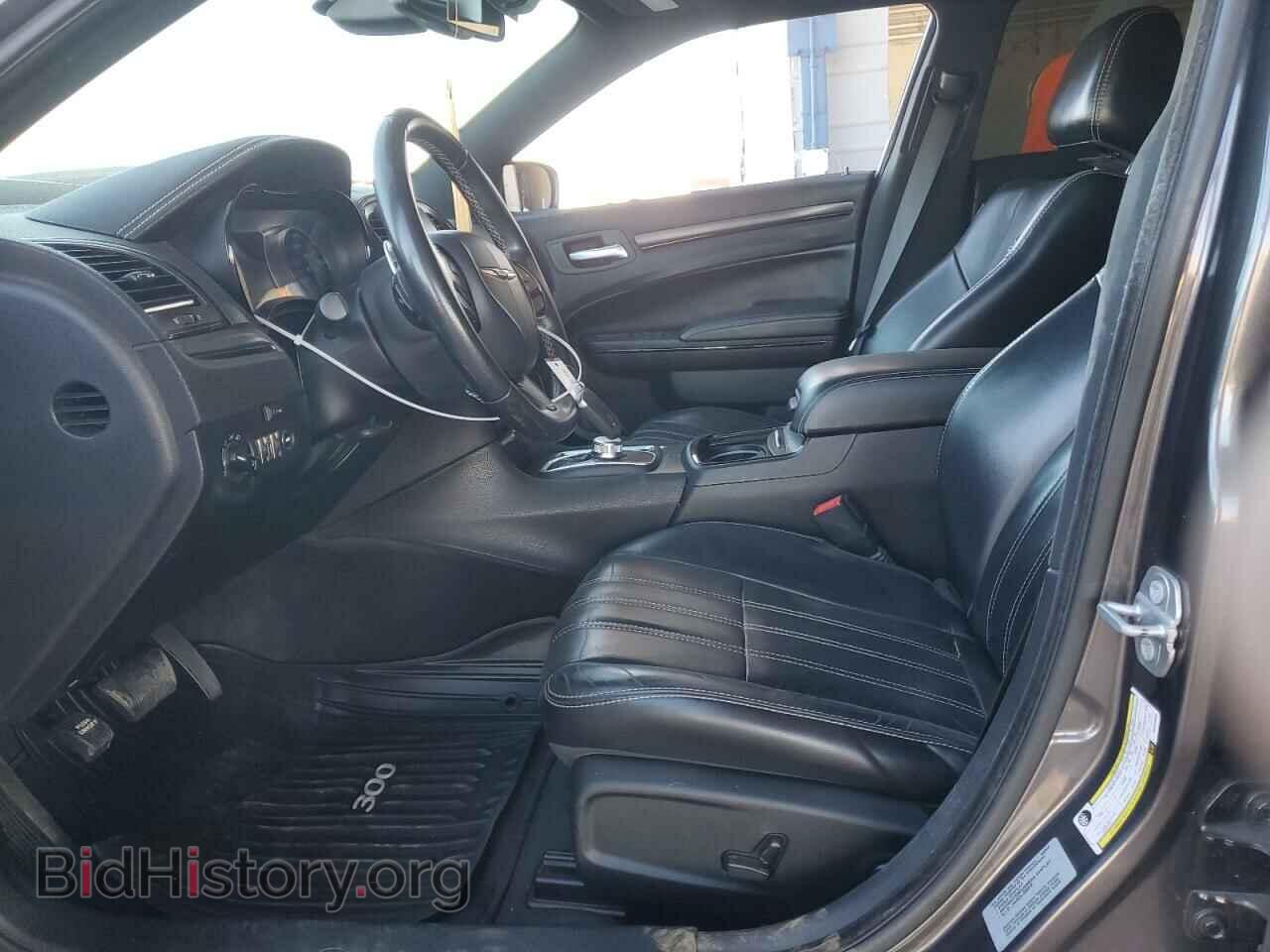 2016 CHRYSLER 300 - VIN: 2C3CCABG0GH349030 - Фото 7