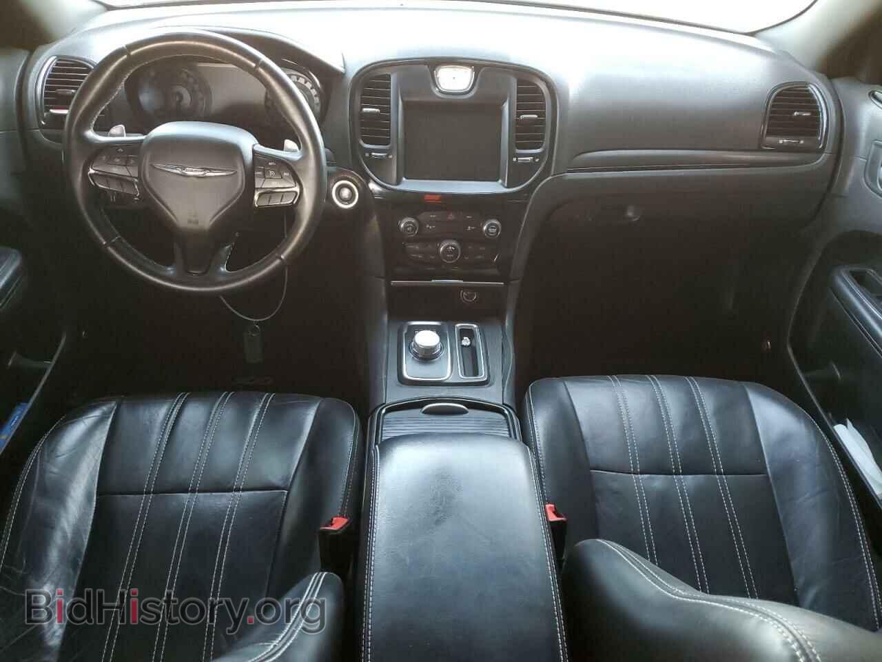 2016 CHRYSLER 300 - VIN: 2C3CCABG0GH349030 - Фото 8