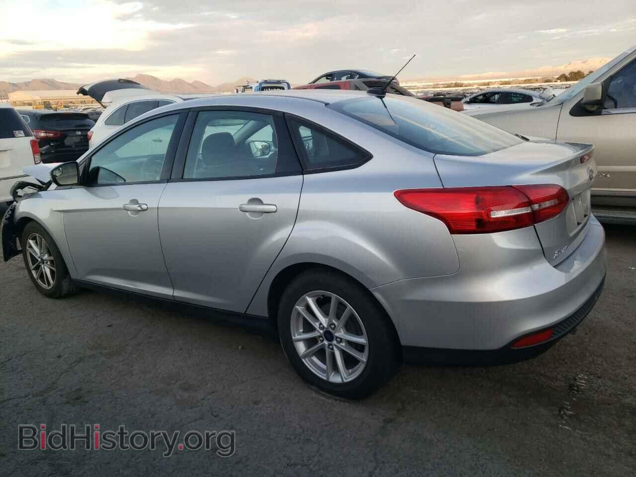 2017 FORD FOCUS - VIN: 1FADP3F28HL285599 - Фото 2