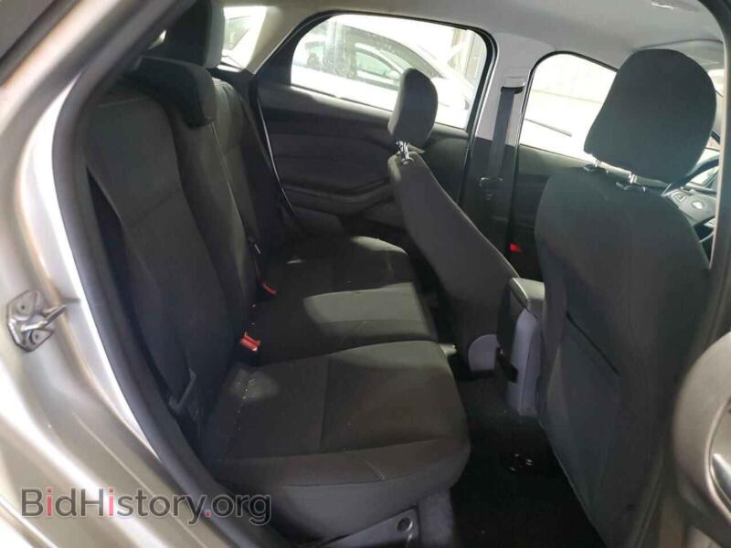 2015 Ford FOCUS (VIN 1FADP3K22FL246624) — photo 10 of 12