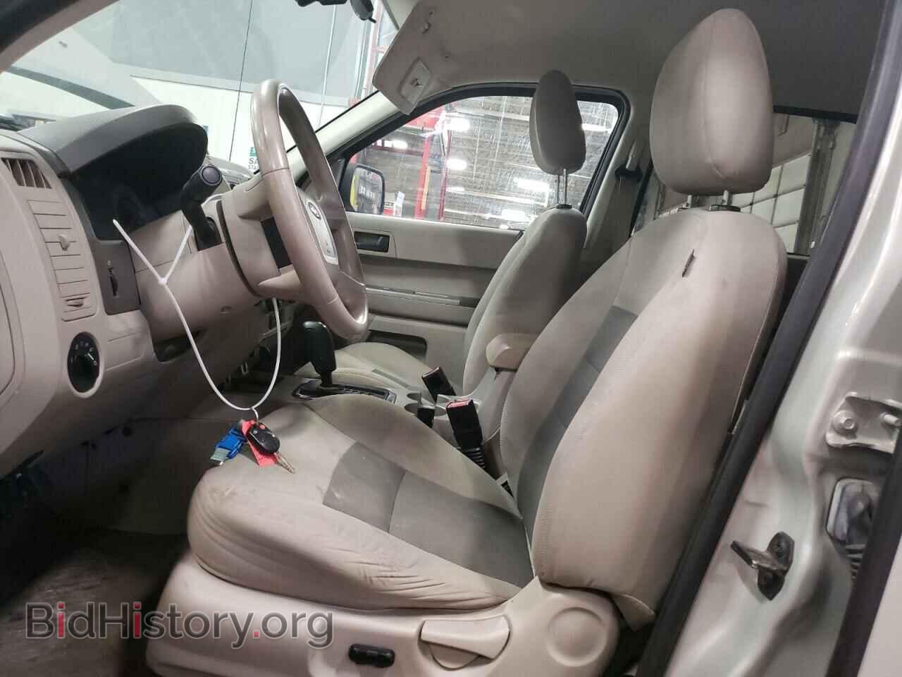2008 FORD ESCAPE - VIN: 1FMCU93158KE54296 - Фото 7