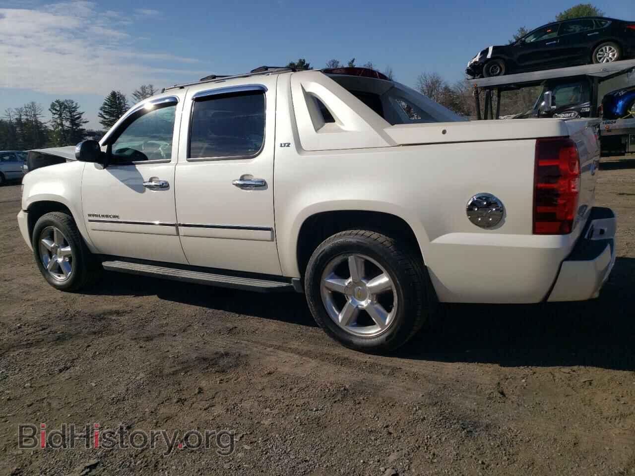 2012 CHEVROLET AVALANCHE - VIN: 3GNTKGE77CG108032 - Фото 2
