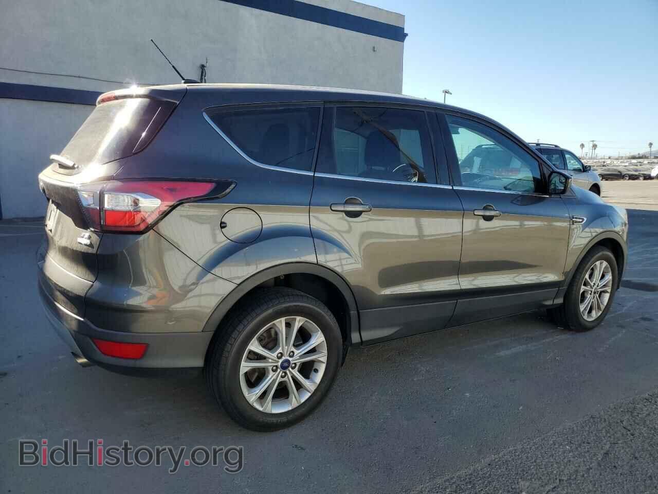 2017 FORD ESCAPE - VIN: 1FMCU0GDXHUB81215 - Фото 3