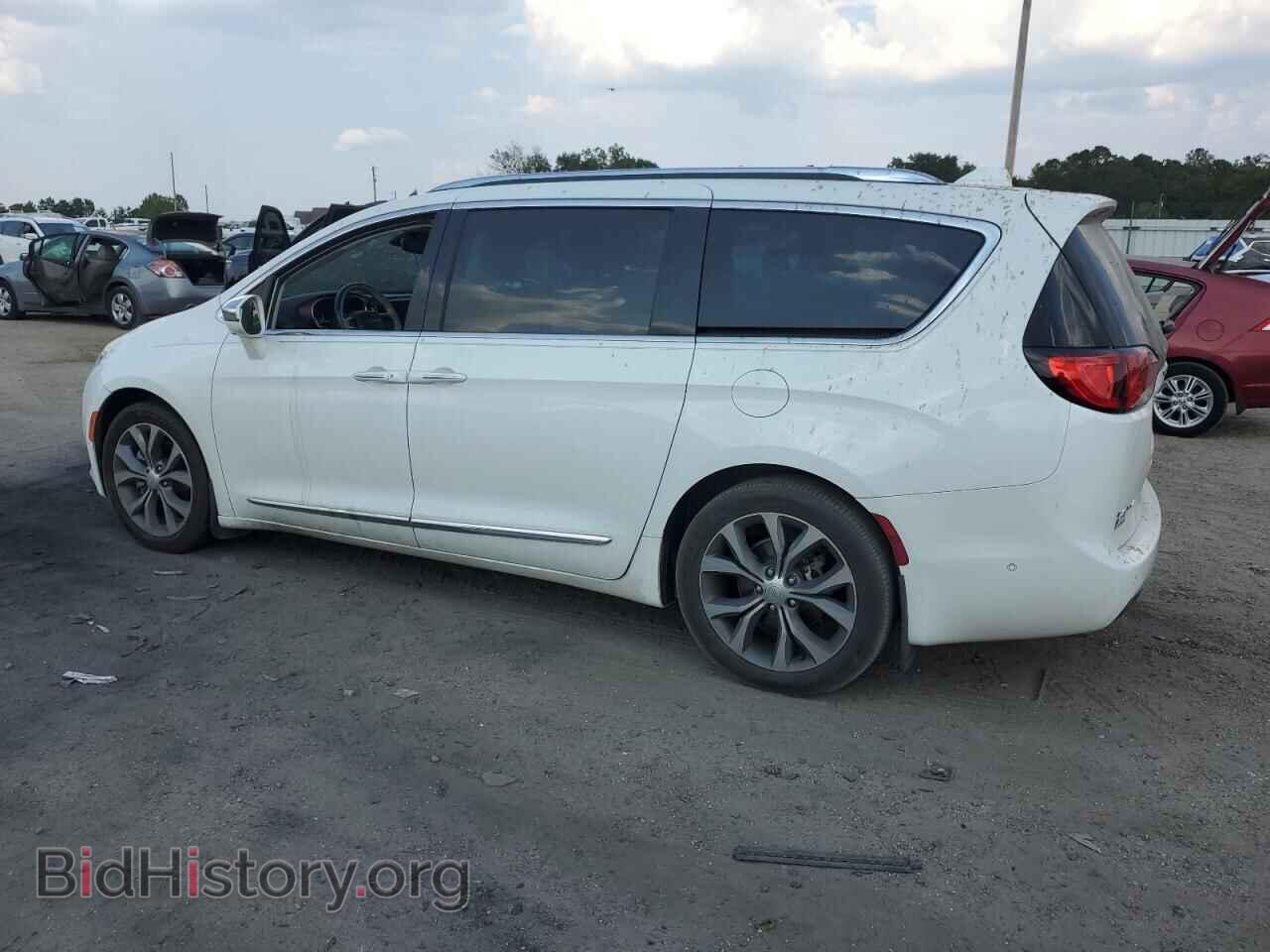 2017 CHRYSLER PACIFICA - VIN: 2C4RC1GG3HR607924 - Фото 2