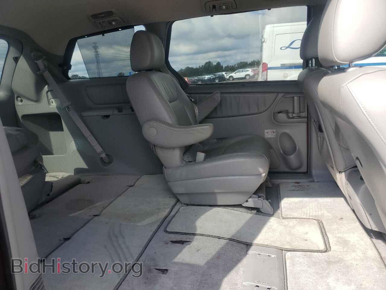 2009 TOYOTA All Models - VIN: 5TDZK22C39S252050 - Фото 11