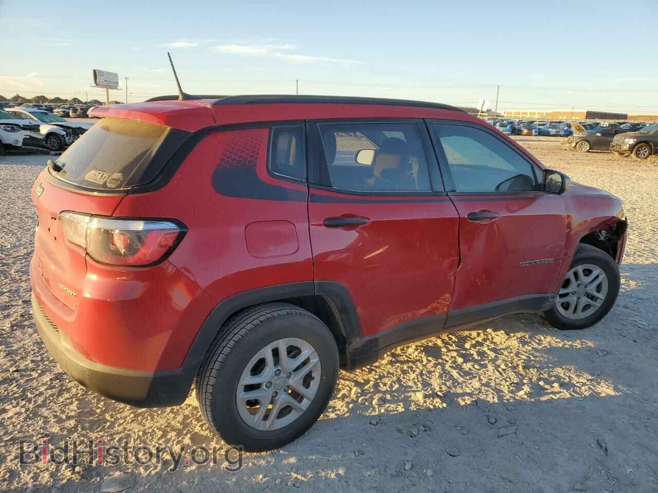 2018 JEEP COMPASS - VIN: 3C4NJCABXJT124821 - Фото 3