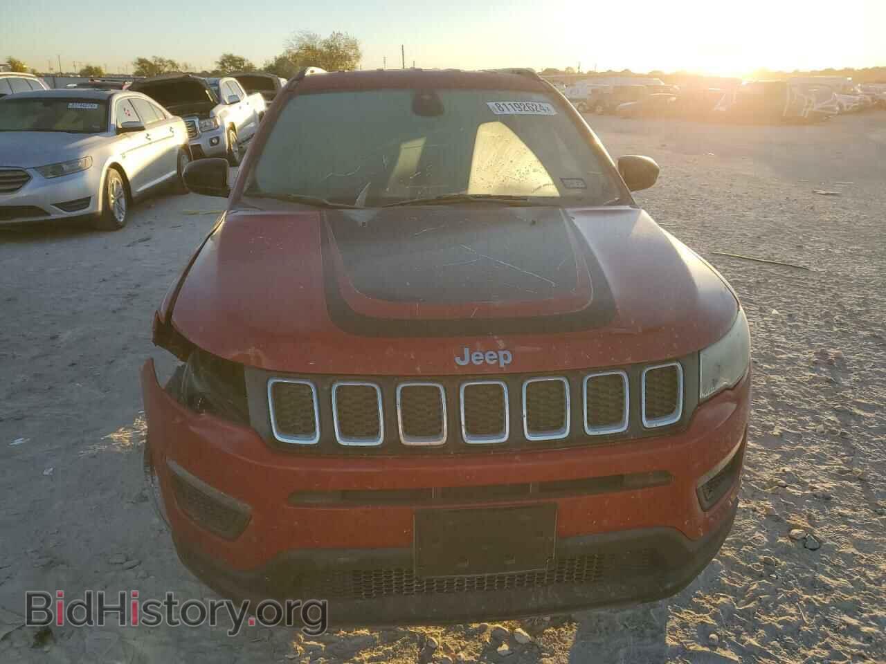2018 JEEP COMPASS - VIN: 3C4NJCABXJT124821 - Фото 5