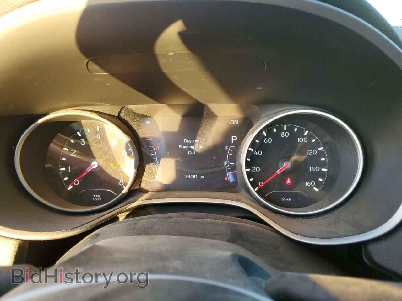 2018 JEEP COMPASS - VIN: 3C4NJCABXJT124821 - Фото 9