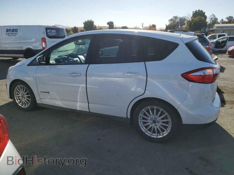 2015 Ford CMAX (VIN 1FADP5AU5FL114164) — photo 2 of 12