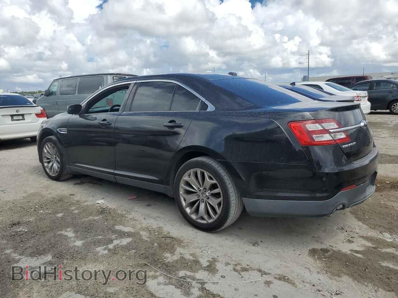 2013 FORD TAURUS - VIN: 1FAHP2F89DG123127 - Фото 2