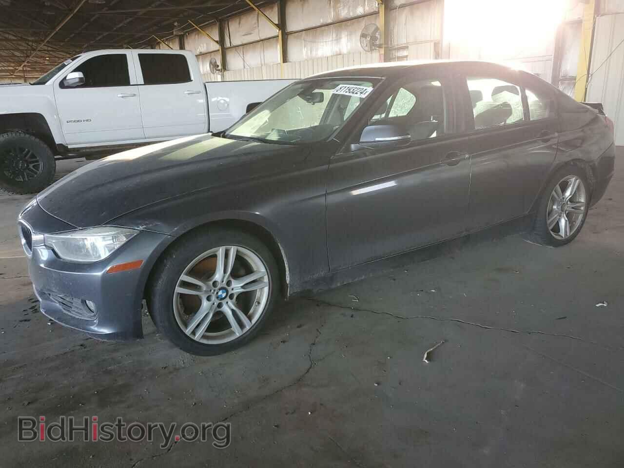 Photo WBA3A5C58DF602823 - BMW 3 SERIES 2013