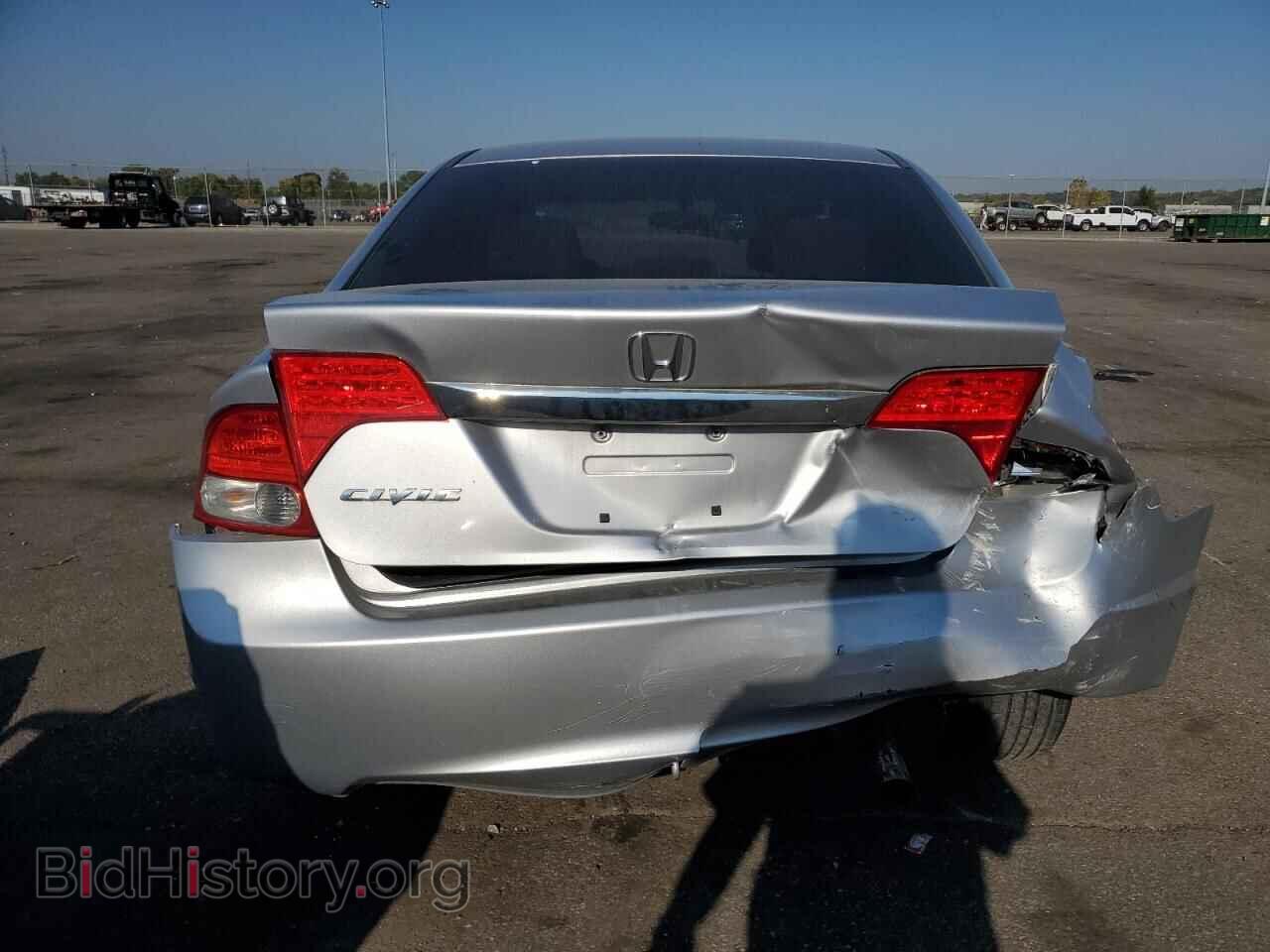 2010 HONDA CIVIC - VIN: 19XFA1F83AE031181 - Фото 6