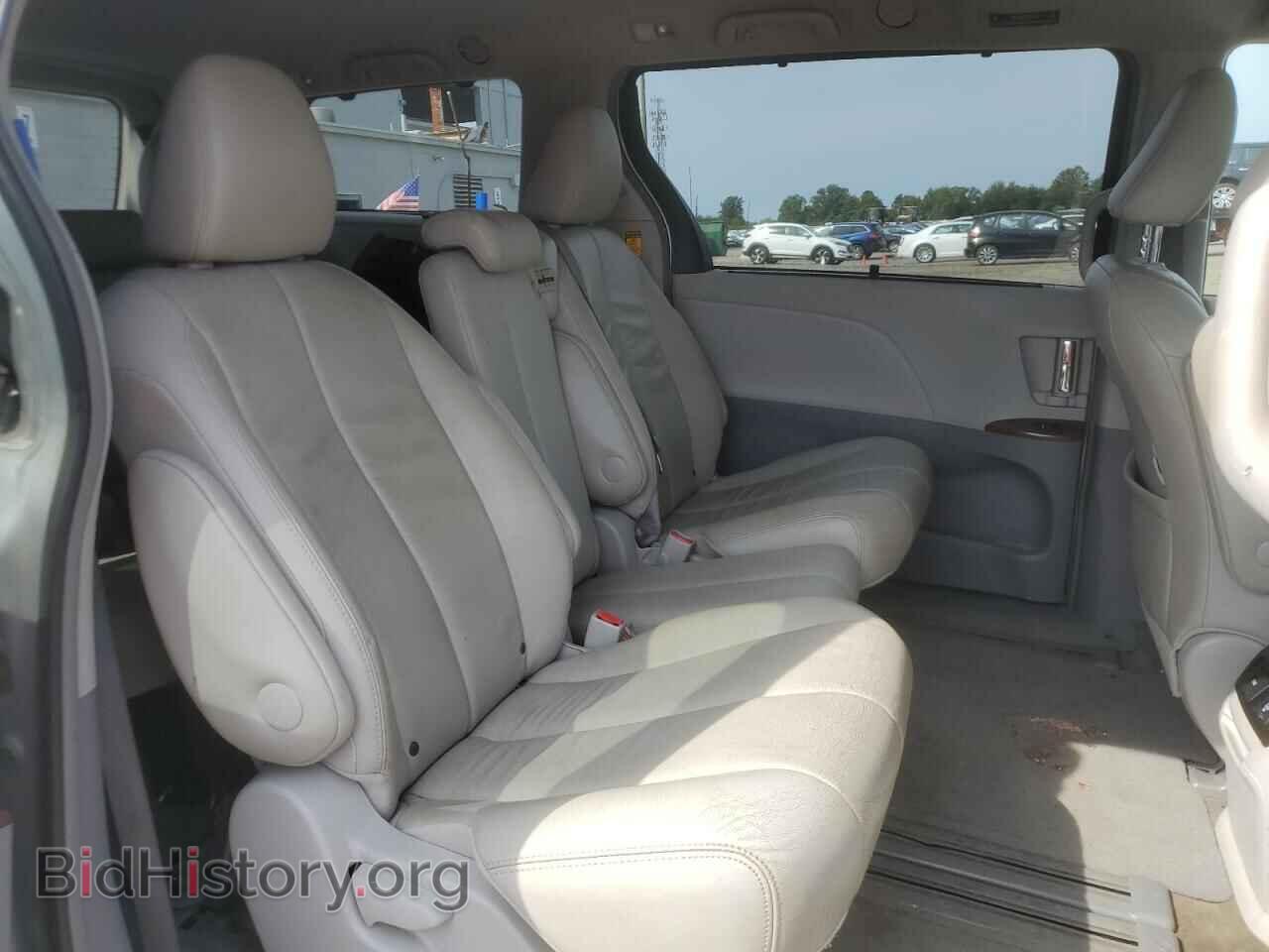 2014 TOYOTA All Models - VIN: 5TDYK3DCXES426267 - Фото 11