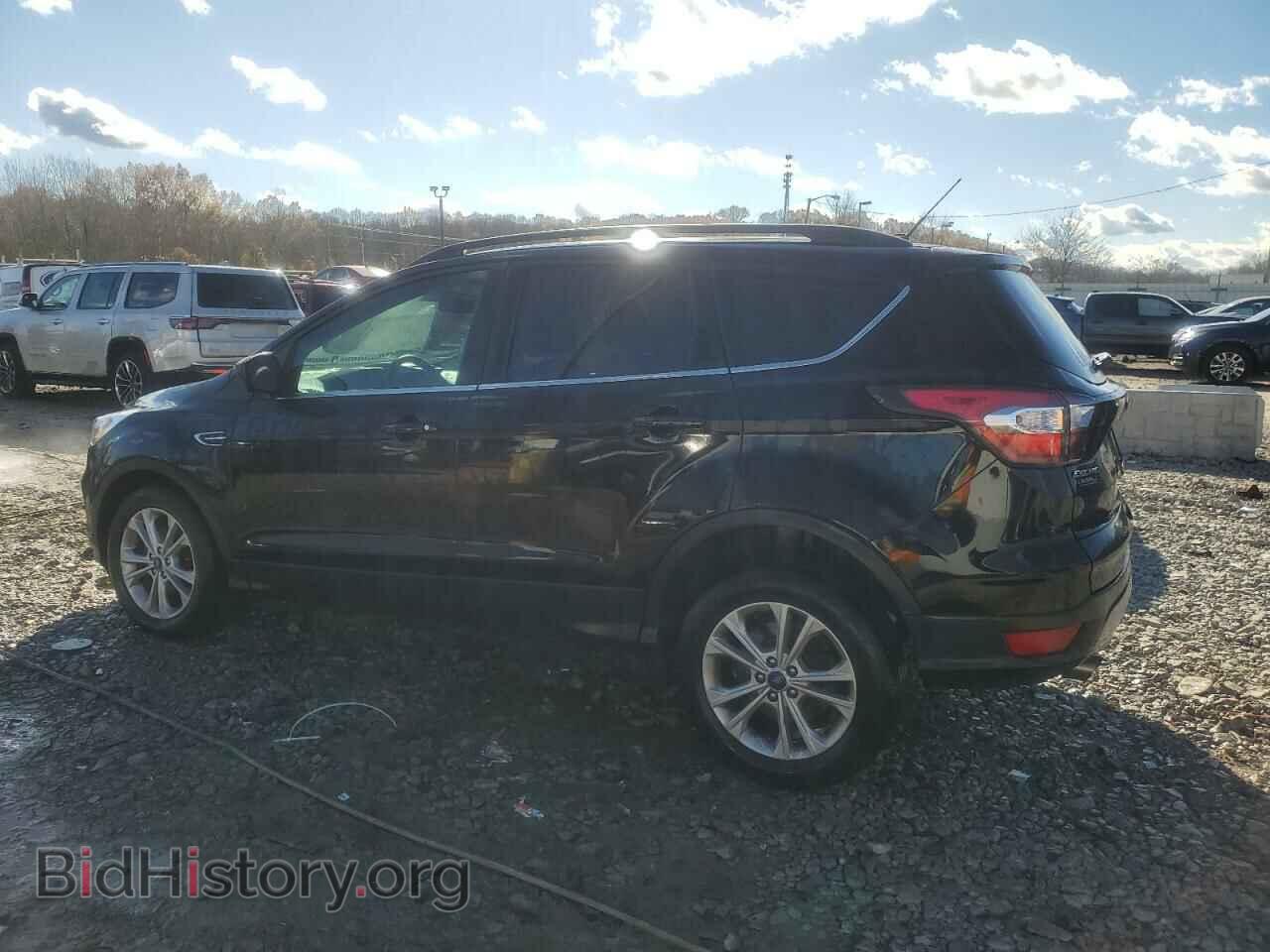 2017 FORD ESCAPE - VIN: 1FMCU0GD7HUB28312 - Фото 2