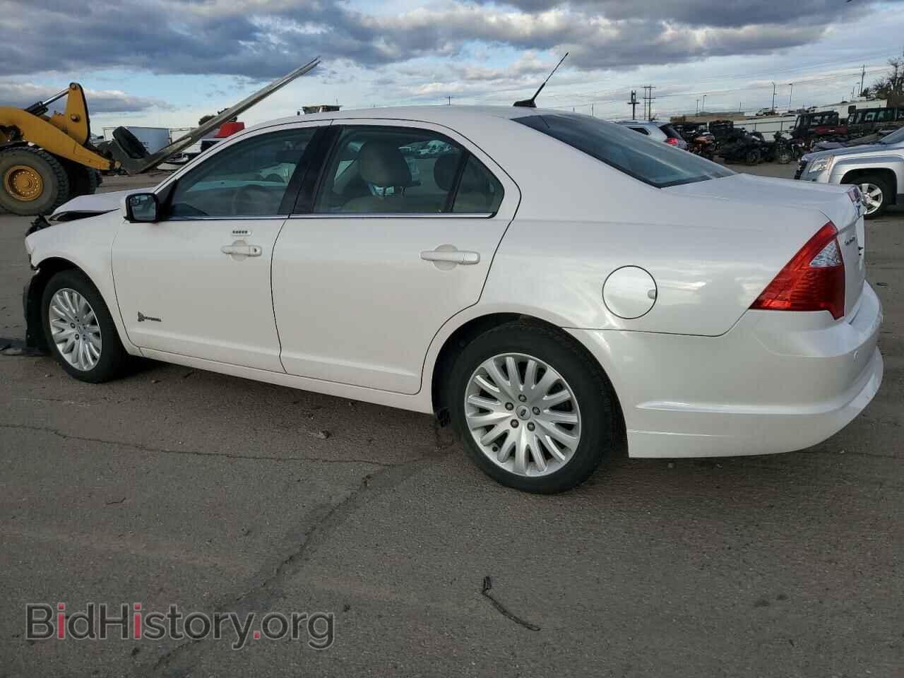 2011 FORD FUSION - VIN: 3FADP0L30BR117699 - Фото 2