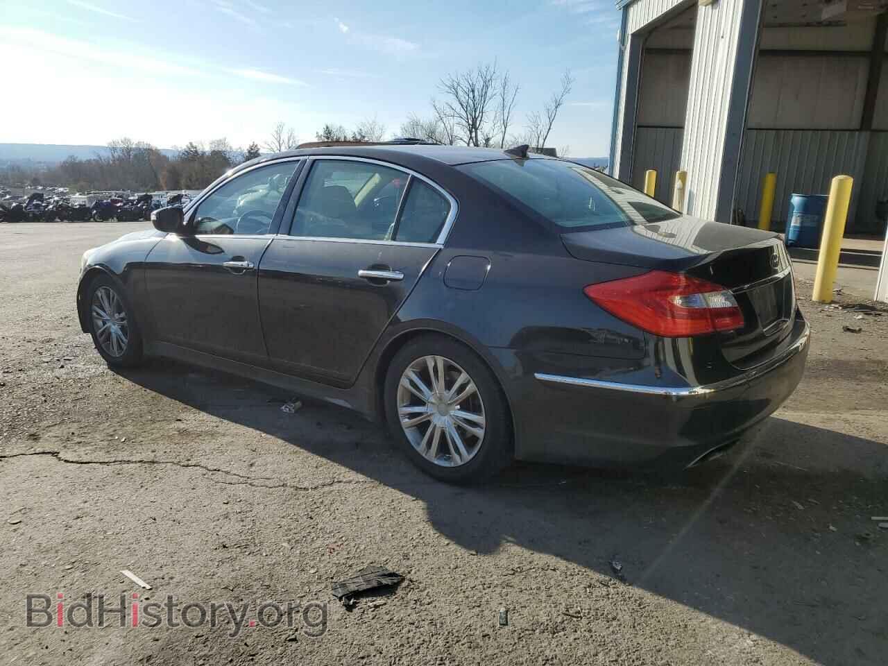 2013 HYUNDAI GENESIS - VIN: KMHGC4DD1DU256944 - Фото 2