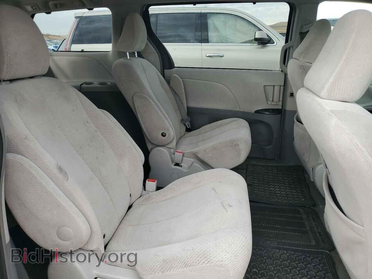 2012 TOYOTA All Models - VIN: 5TDJK3DC5CS048485 - Фото 11