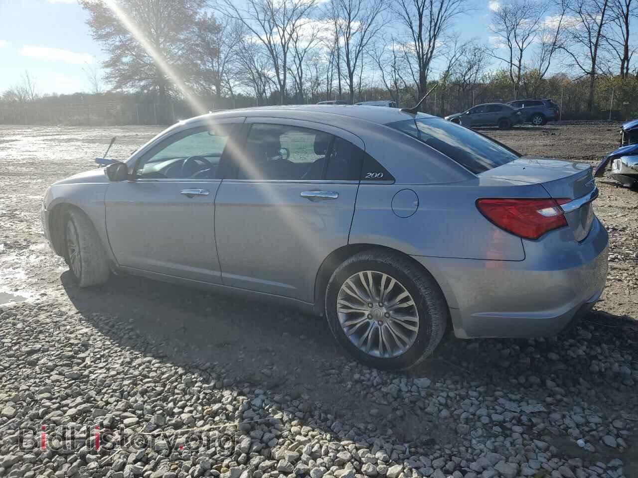 2013 CHRYSLER 200 - VIN: 1C3CCBCG7DN555548 - Фото 2