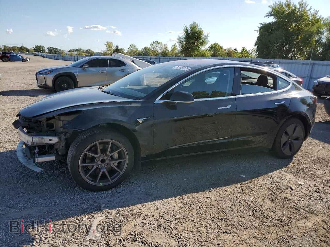 Фотография 5YJ3E1EA5JF025436 - TESLA MODEL 3 2018