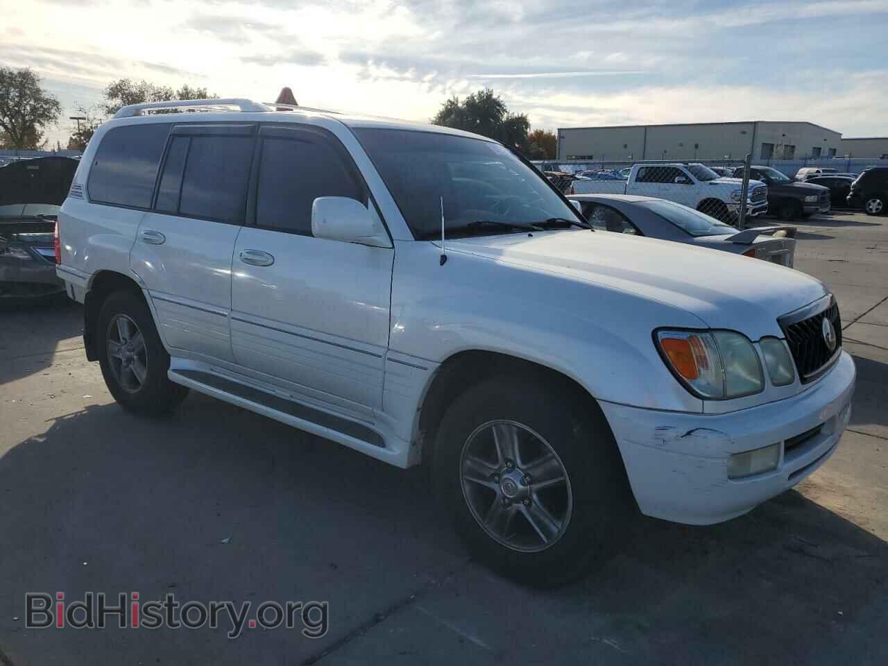 2005 LEXUS LX470 - VIN: JTJHT00W353553193 - Фото 4