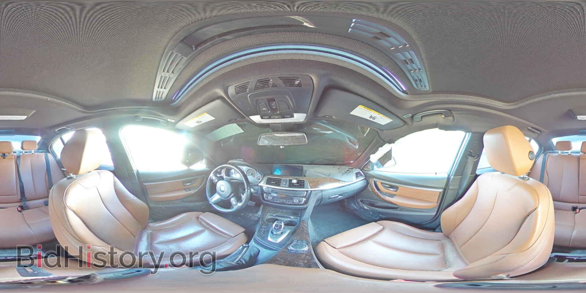 2016 BMW 3 SERIES - VIN: WBA8B7G57GNT95201 - Фото 14