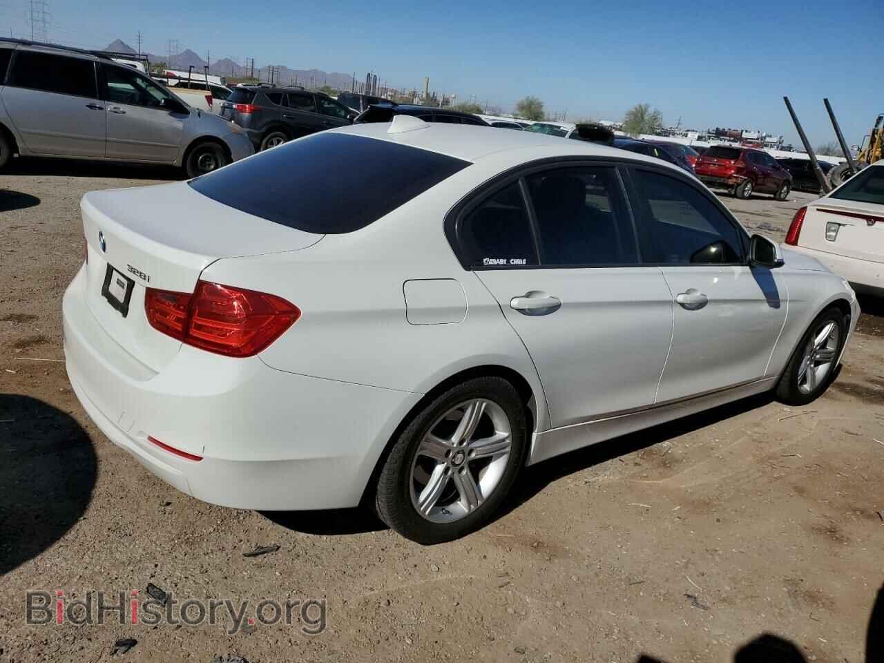 2014 BMW 3 SERIES - VIN: WBA3A5C55EP600166 - Фото 3