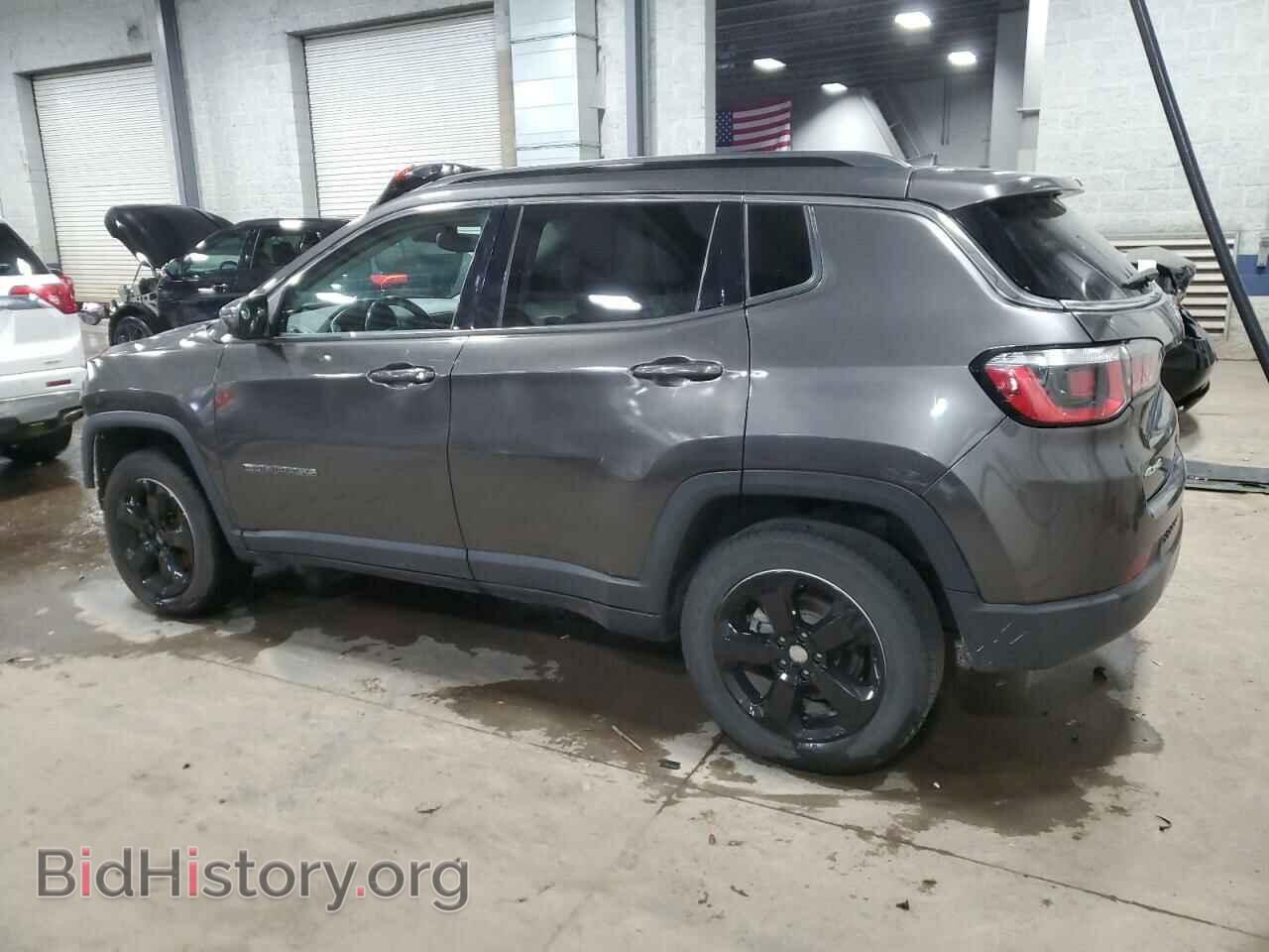 2019 JEEP COMPASS - VIN: 3C4NJDBB9KT659774 - Фото 2