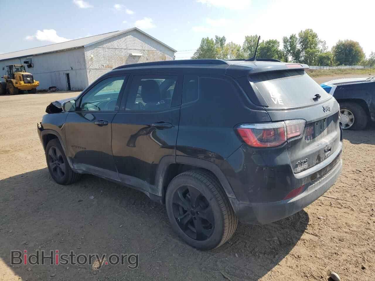 2018 JEEP COMPASS - VIN: 3C4NJDBB3JT404181 - Photo 2