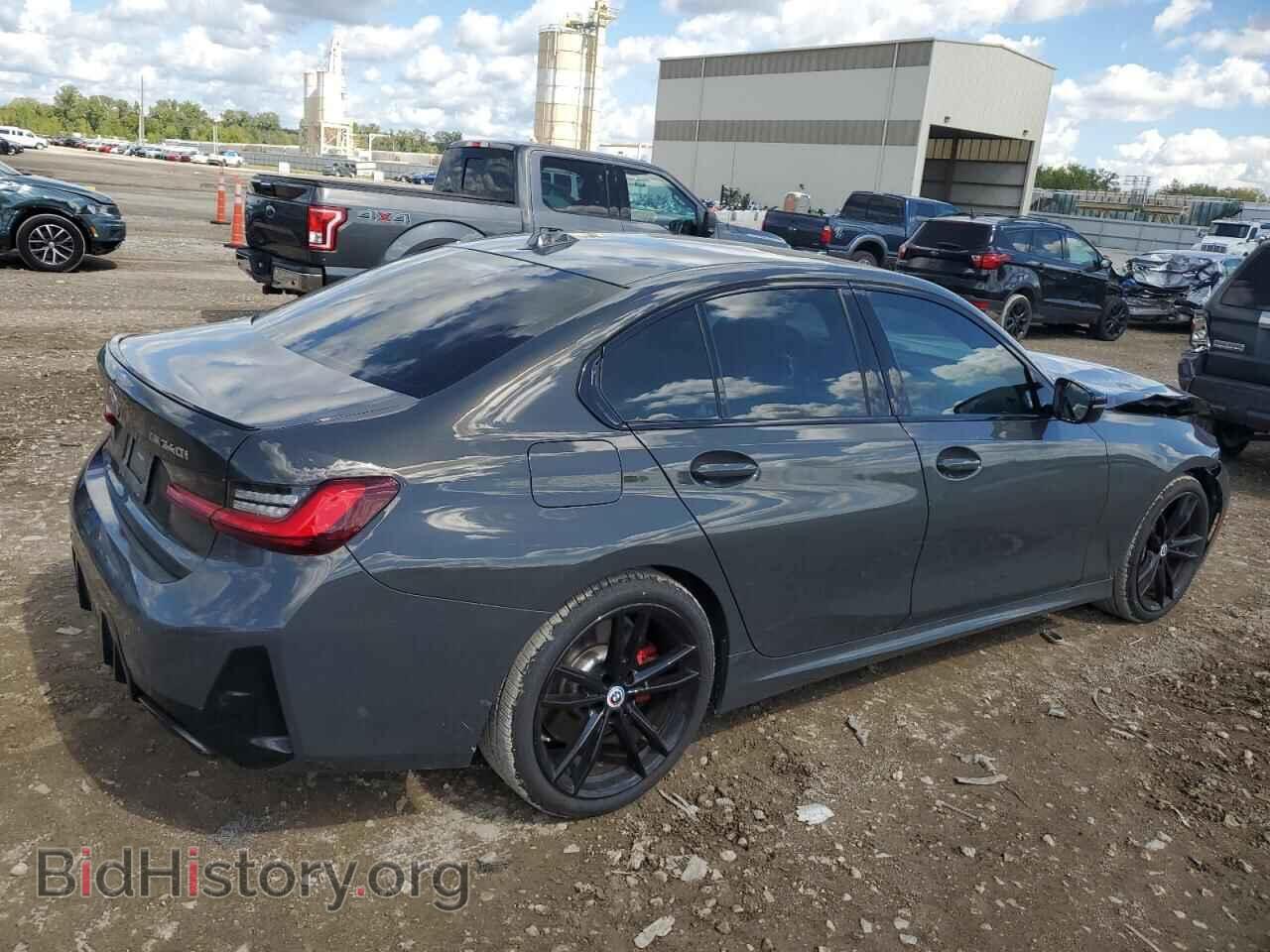 2023 BMW M3 - VIN: 3MW49FF06P8D06733 - Фото 3