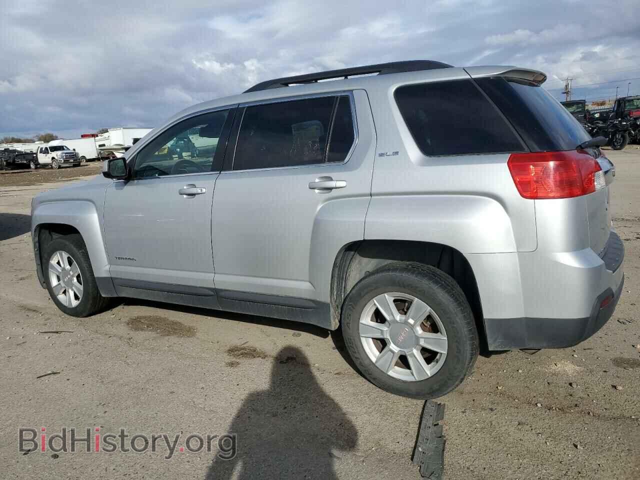 2011 GMC TERRAIN - VIN: 2CTALSEC6B6414358 - Фото 2