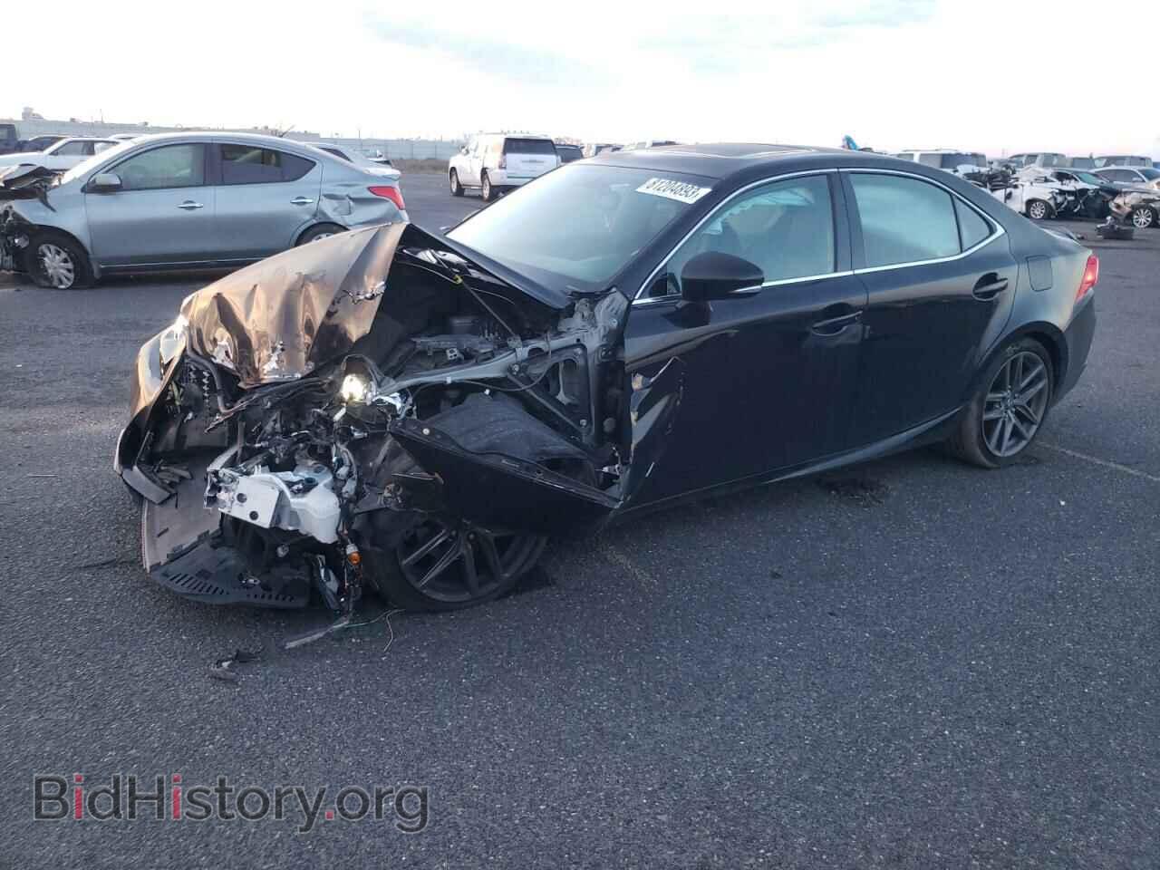 Photo JTHBF1D20F5056085 - LEXUS IS 2015