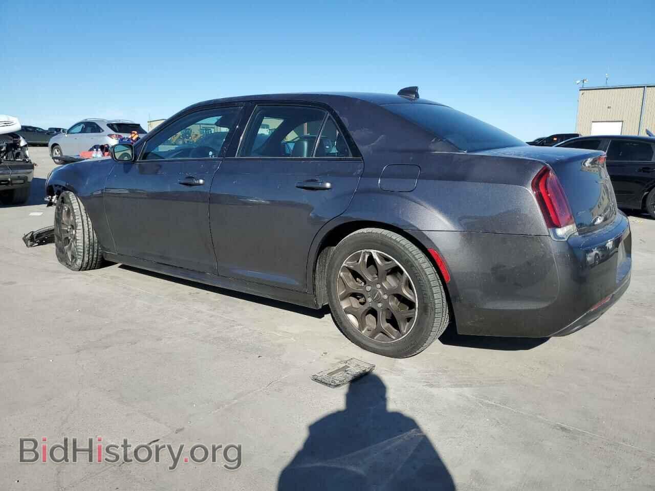 2016 CHRYSLER 300 - VIN: 2C3CCAGG3GH283047 - Фото 2