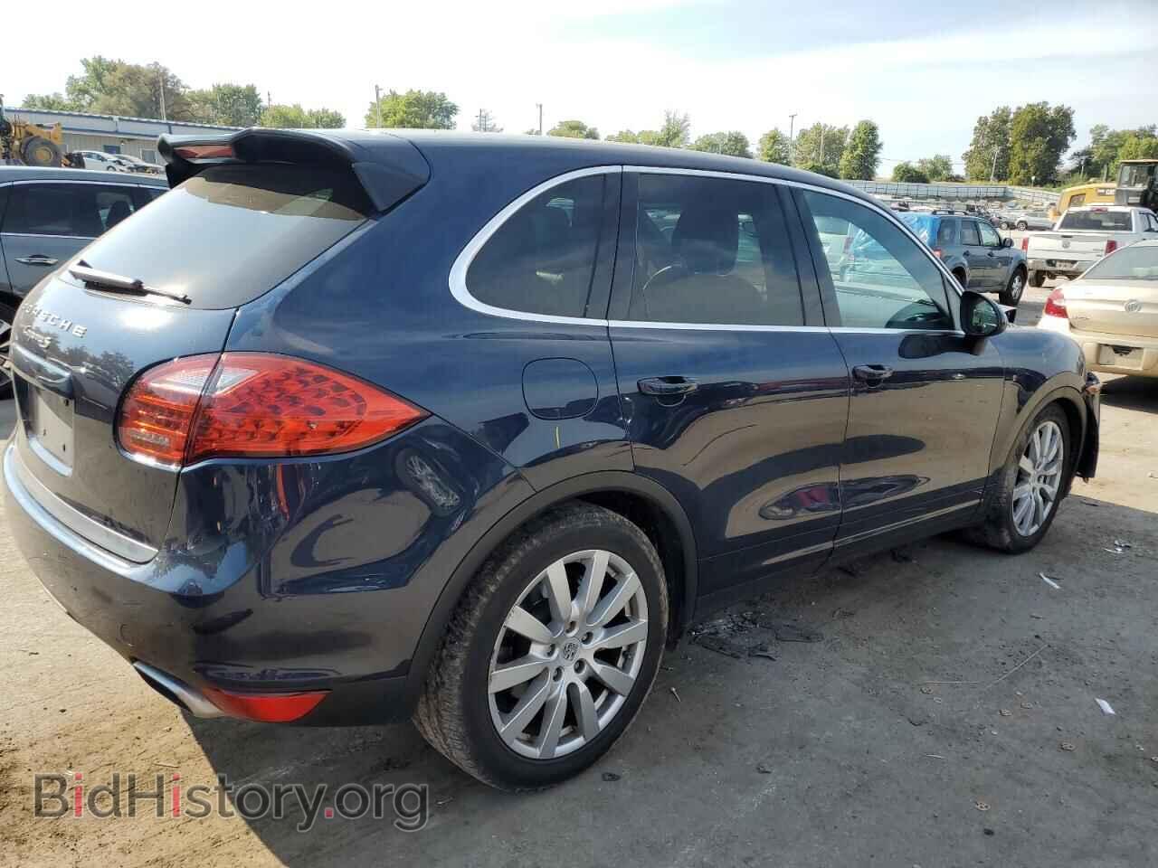 2011 PORSCHE CAYENNE - VIN: WP1AB2A21BLA53171 - Фото 3