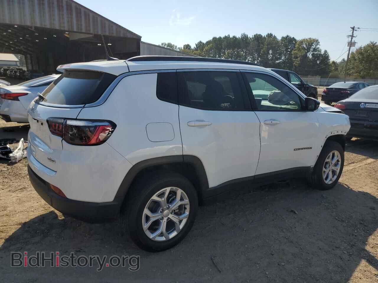 2024 JEEP COMPASS - VIN: 3C4NJDBNXRT174158 - Фото 3