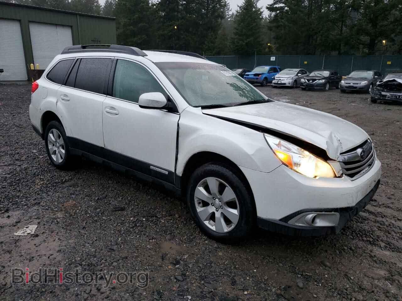 2011 SUBARU OUTBACK - VIN: 4S4BRBCC9B3444765 - Photo 4