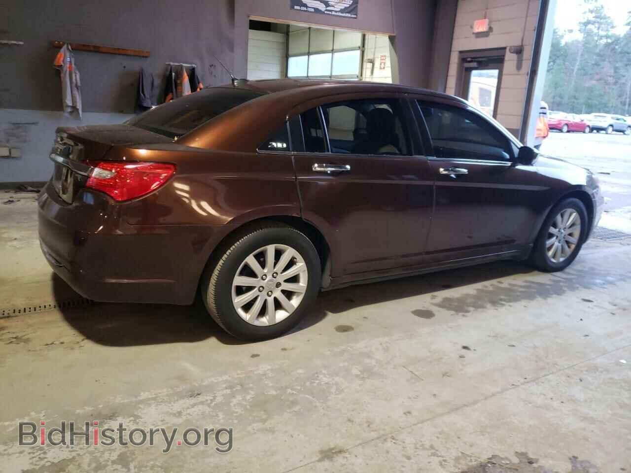 2013 CHRYSLER 200 - VIN: 1C3CCBCG5DN617013 - Фото 3